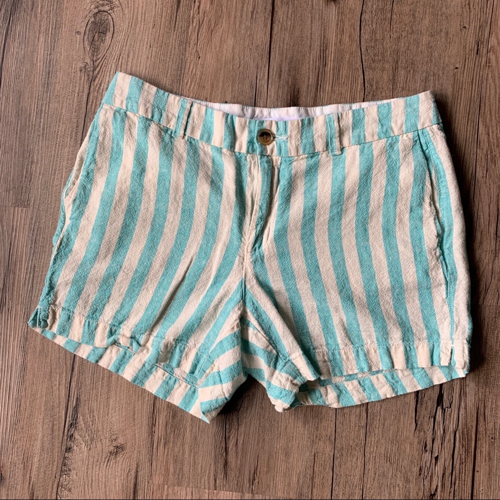 Old Navy | Everyday Striped Shorts - Picture 2 of 13